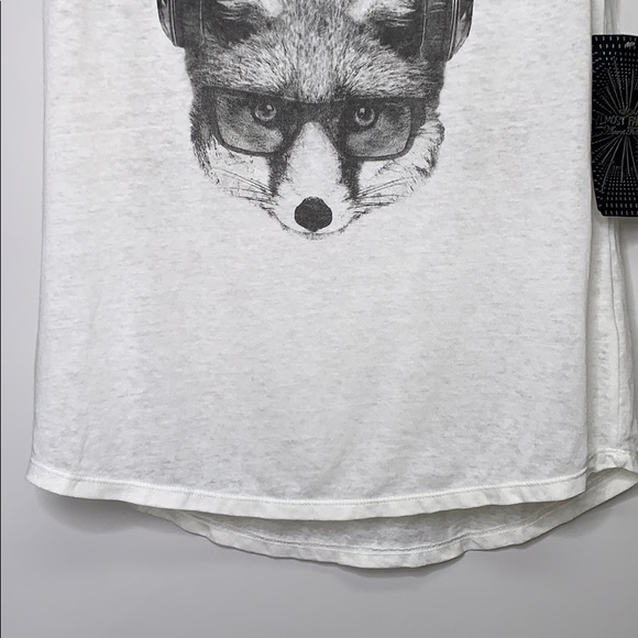 NWTs ALMOST FAMOUS • Fox Music White Blue Tank Tee - Picture 4 of 7